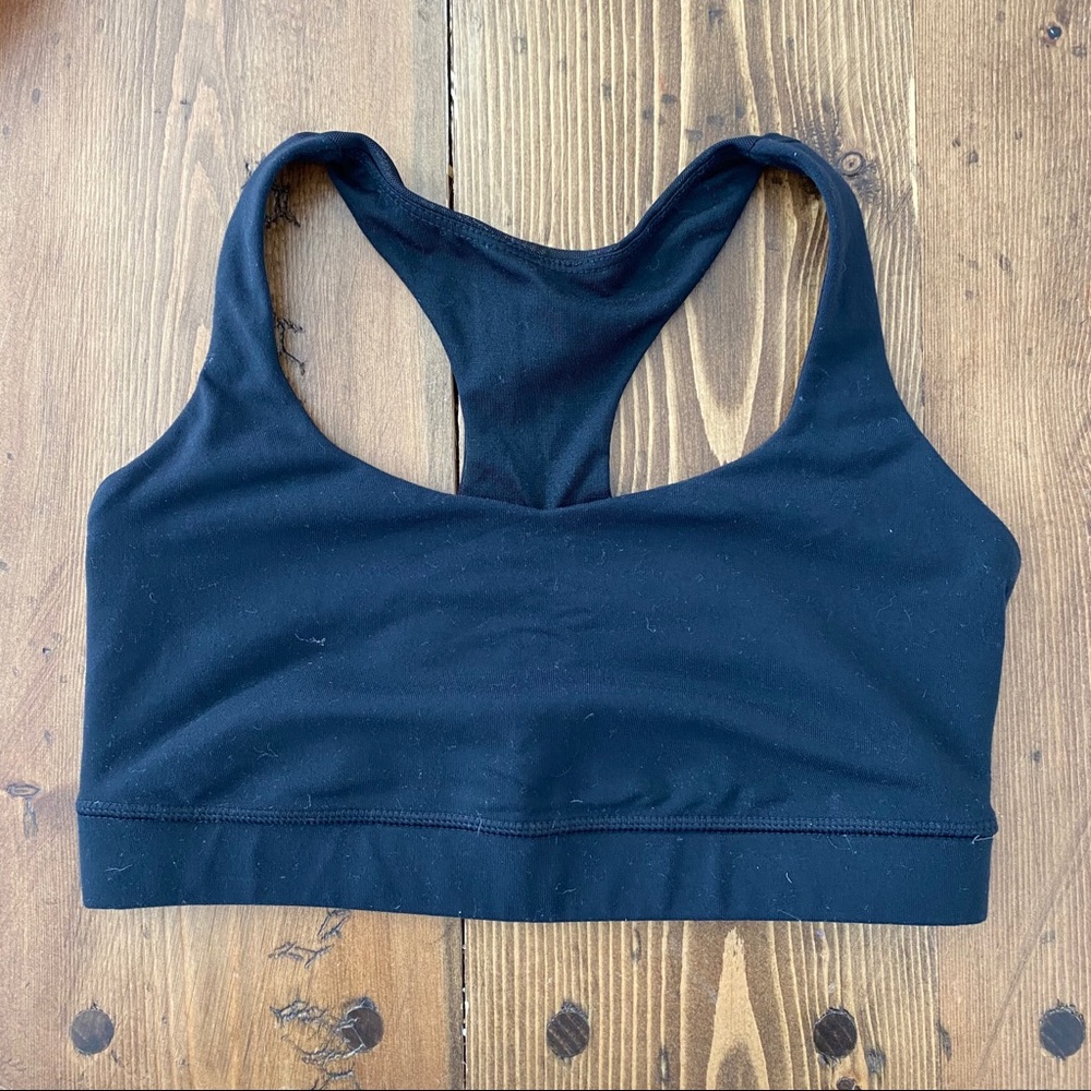 Lululemon sports bra